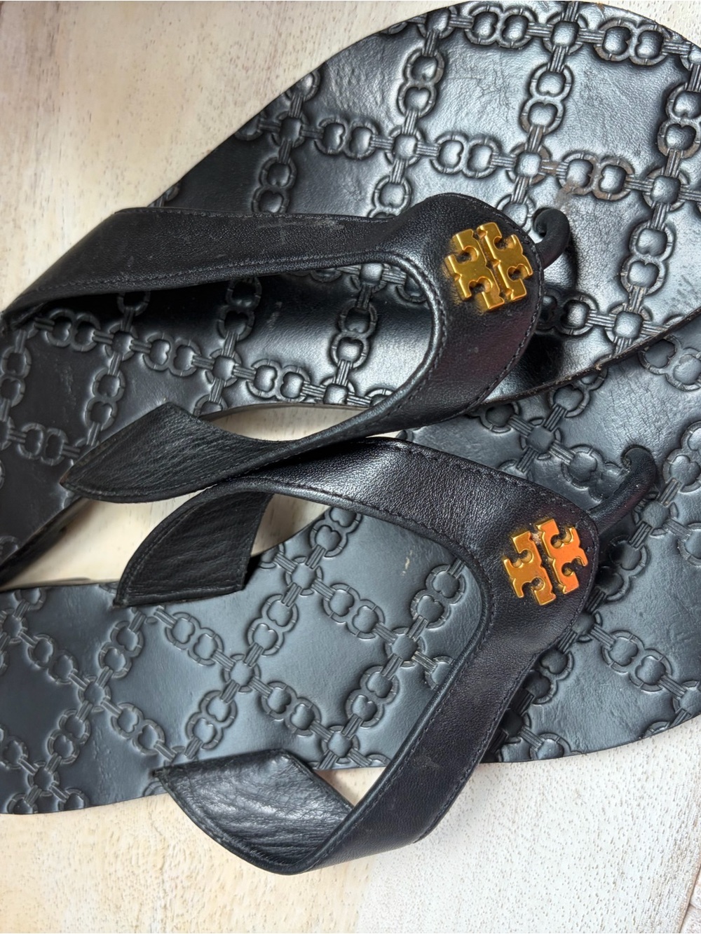 Tory Burch Black Leather Thong